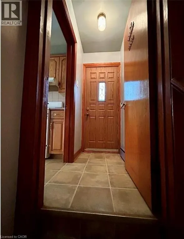 253 LIMERIDGE Road W