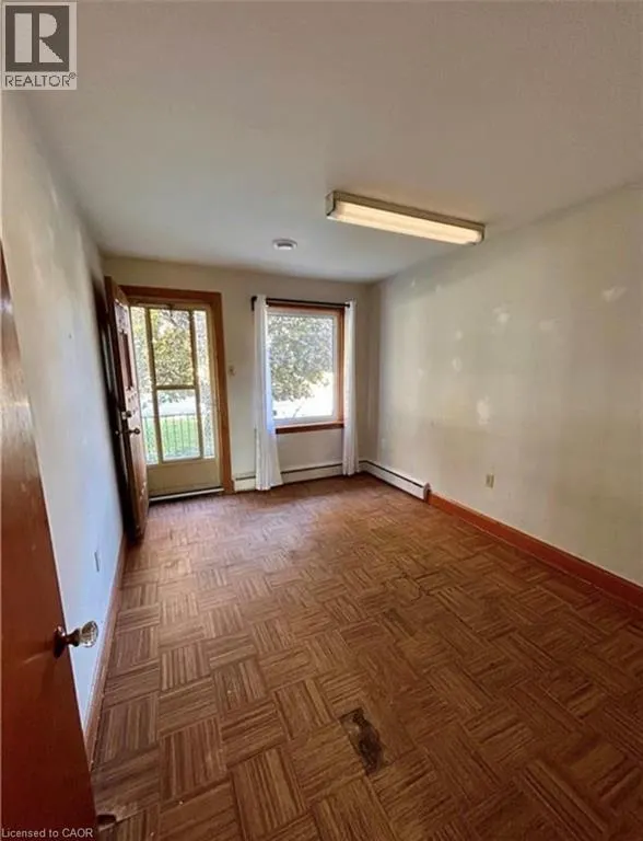 253 LIMERIDGE Road W