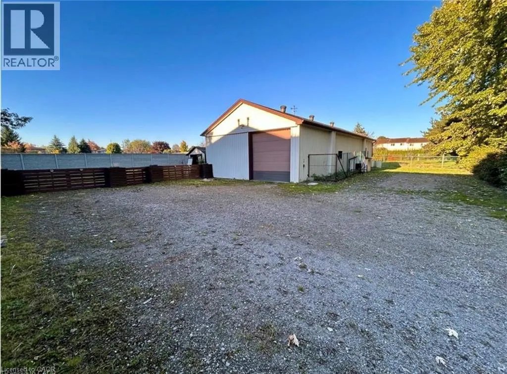 253 LIMERIDGE Road W