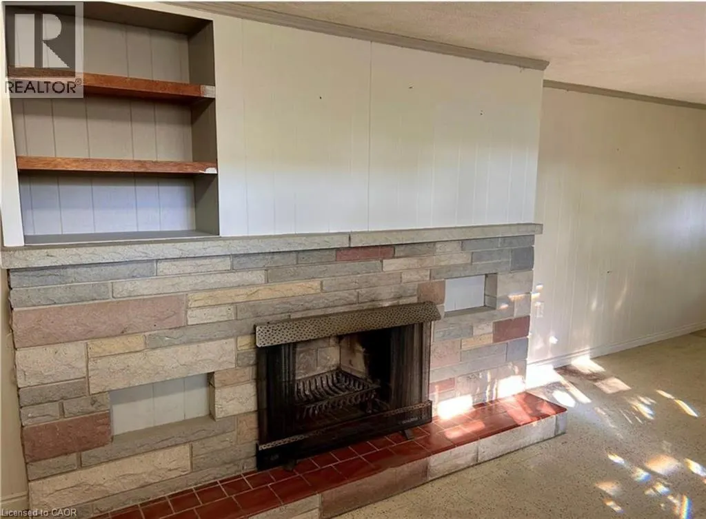 253 LIMERIDGE Road W