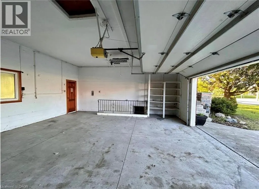 253 LIMERIDGE Road W