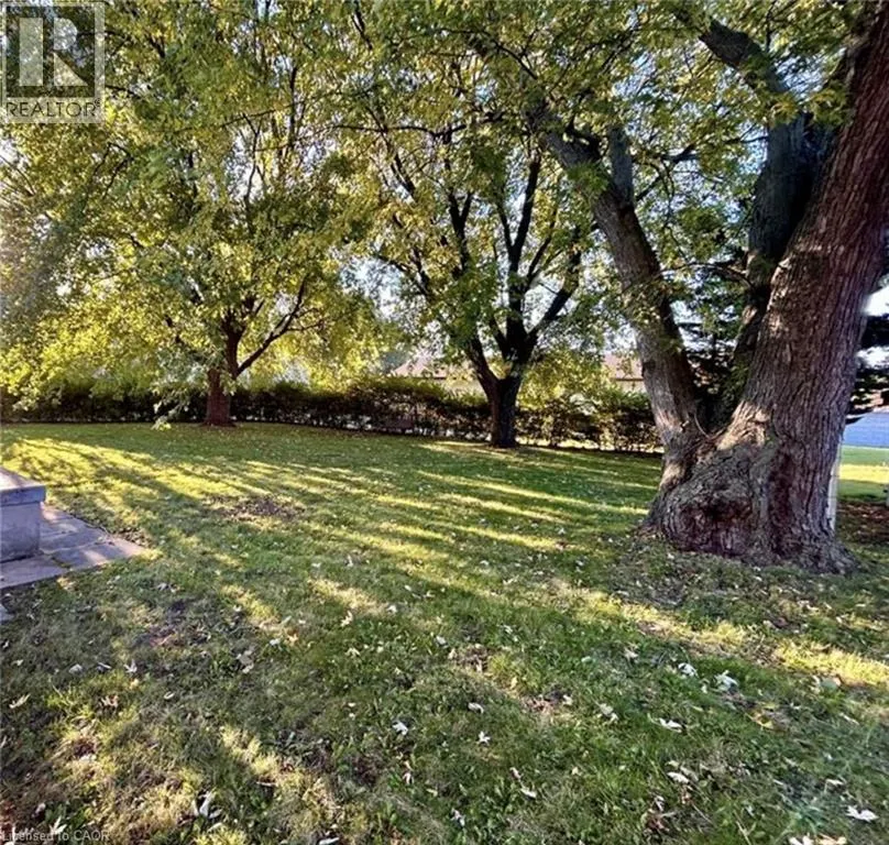 253 LIMERIDGE Road W