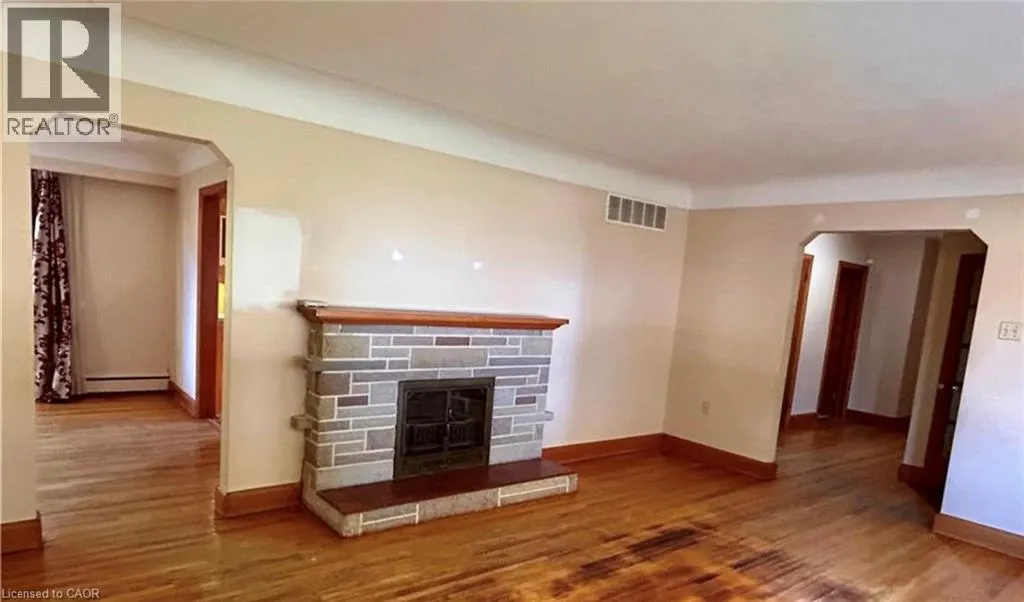 253 LIMERIDGE Road W