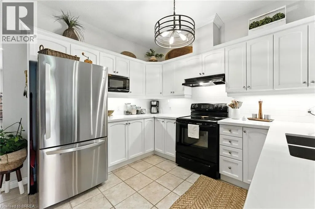 24 HARDY Road Unit# 18, #18