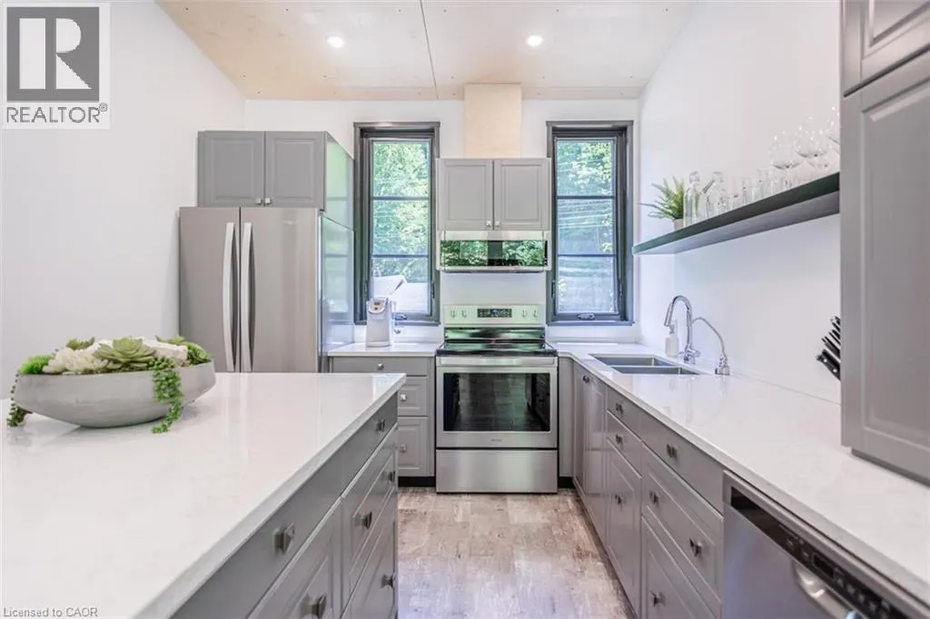 1323 HIDDEN VALLEY Road