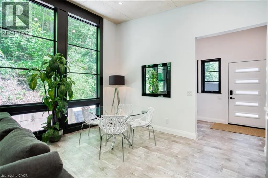 1323 HIDDEN VALLEY Road