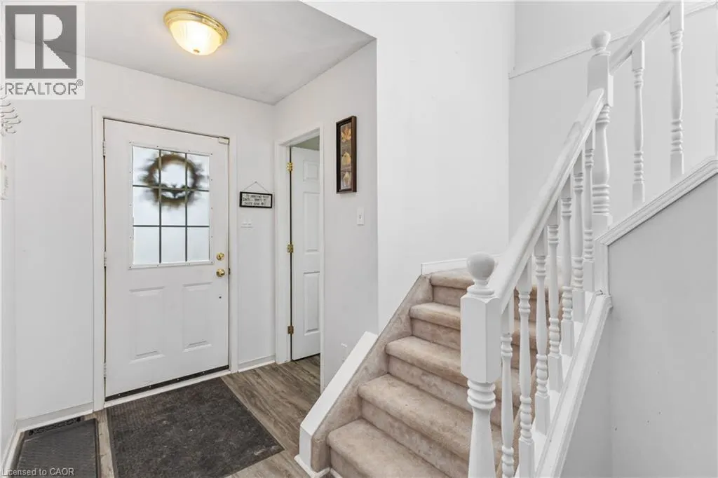 21 AXFORD Parkway