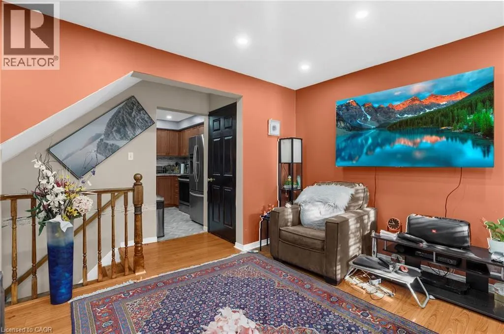 488 JERSEYVILLE Road W