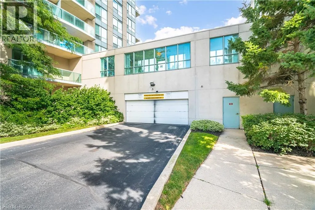 306-2545 ERIN CENTRE Boulevard