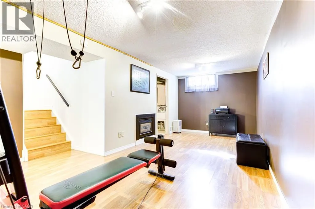 125 SEKURA Crescent Unit# 29, #29