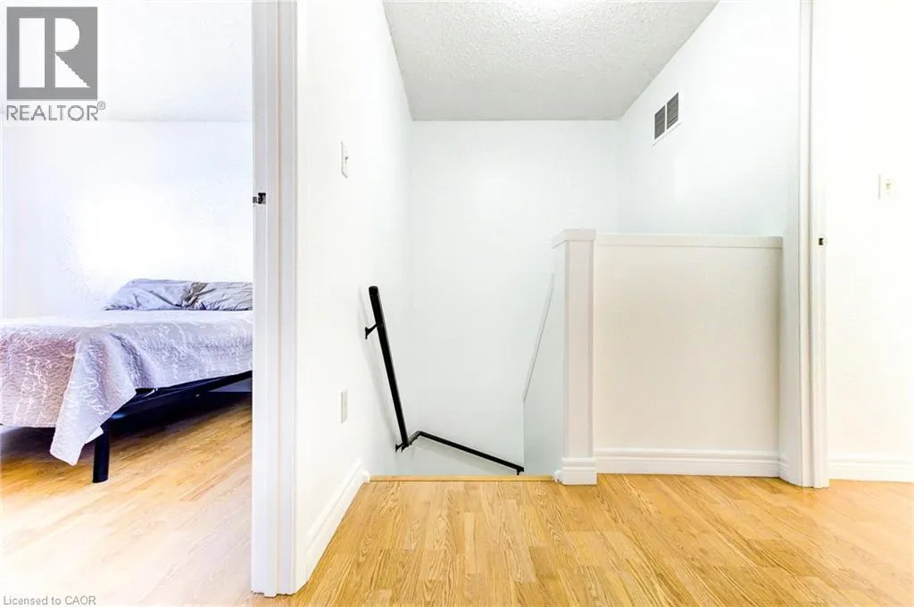 125 SEKURA Crescent Unit# 29, #29