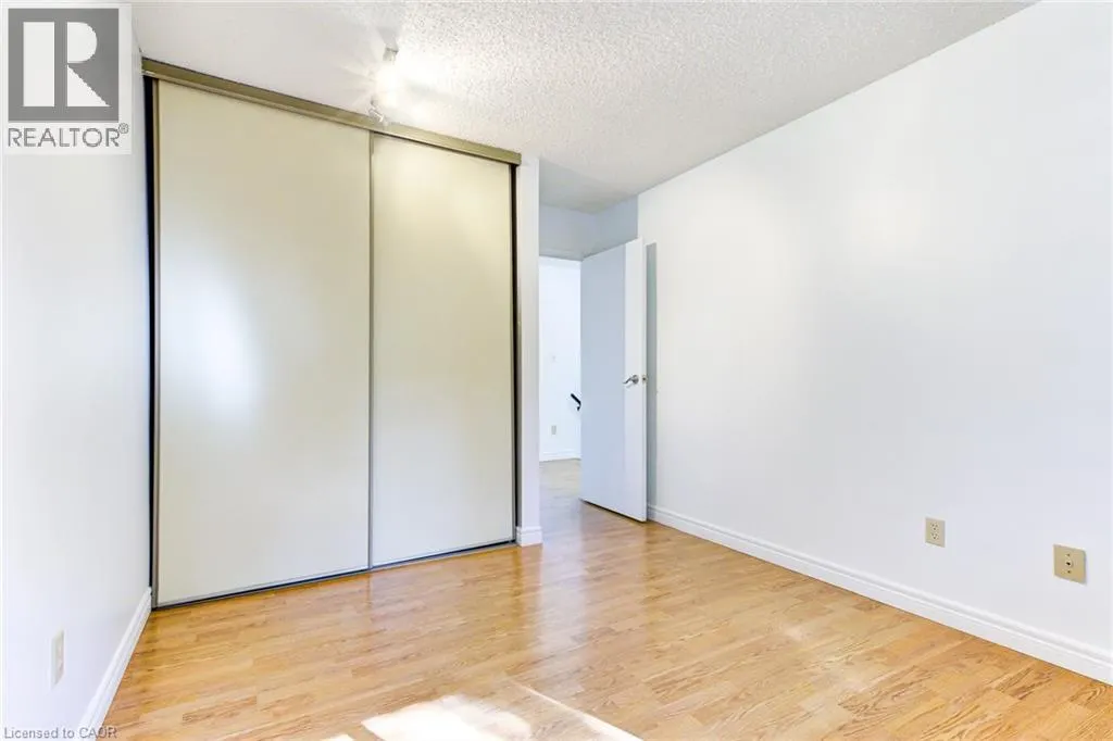 125 SEKURA Crescent Unit# 29, #29