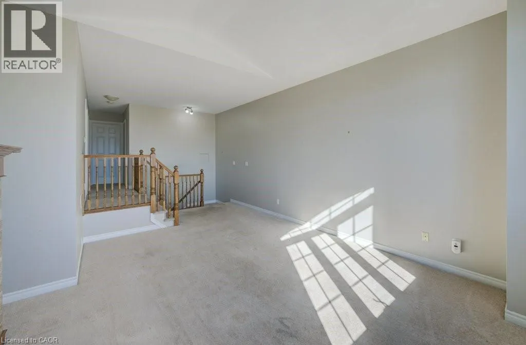 404 TEALBY Crescent