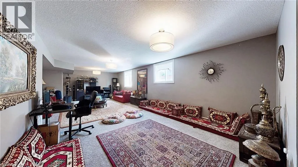 537 MILLSTREAM Drive