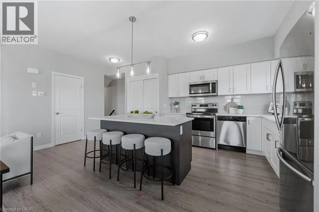 408 GUELPH Avenue Unit# 210, #210