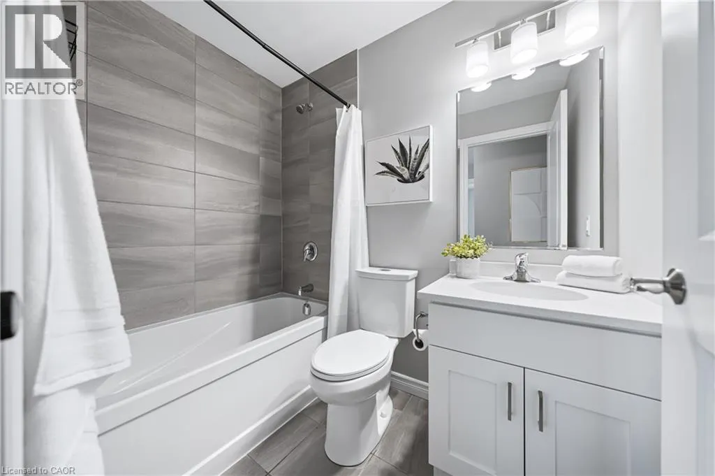 408 GUELPH Avenue Unit# 210, #210