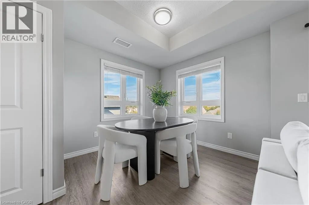 408 GUELPH Avenue Unit# 210, #210