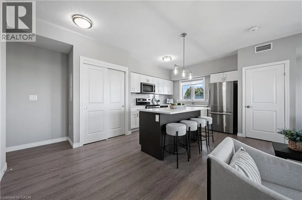 408 GUELPH Avenue Unit# 210, #210