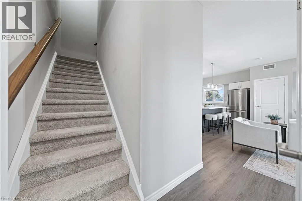 408 GUELPH Avenue Unit# 210, #210