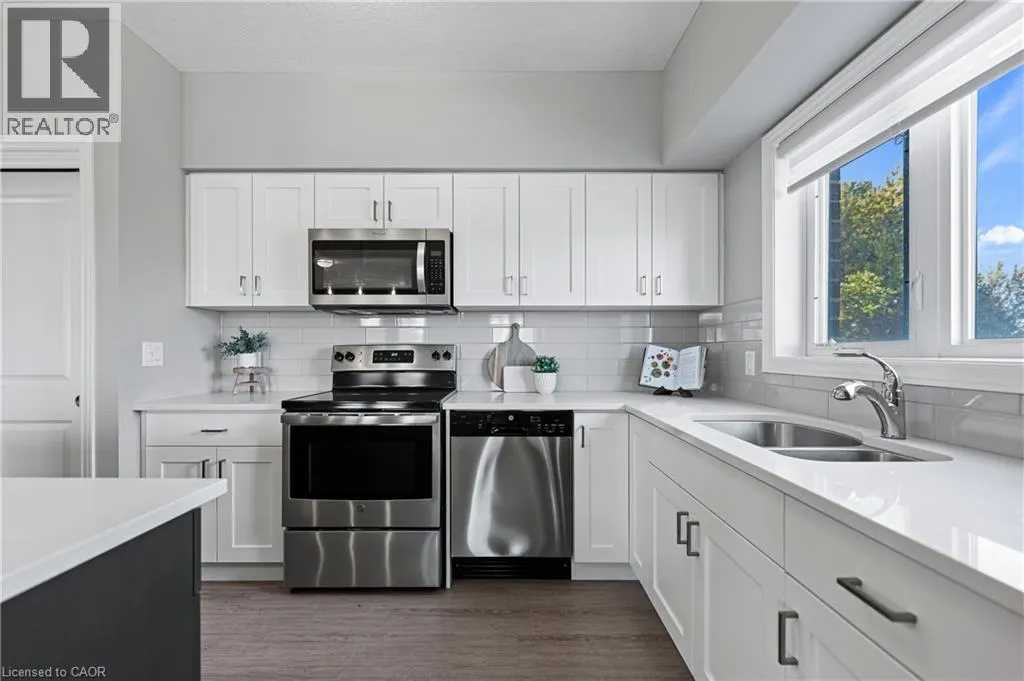 408 GUELPH Avenue Unit# 210, #210