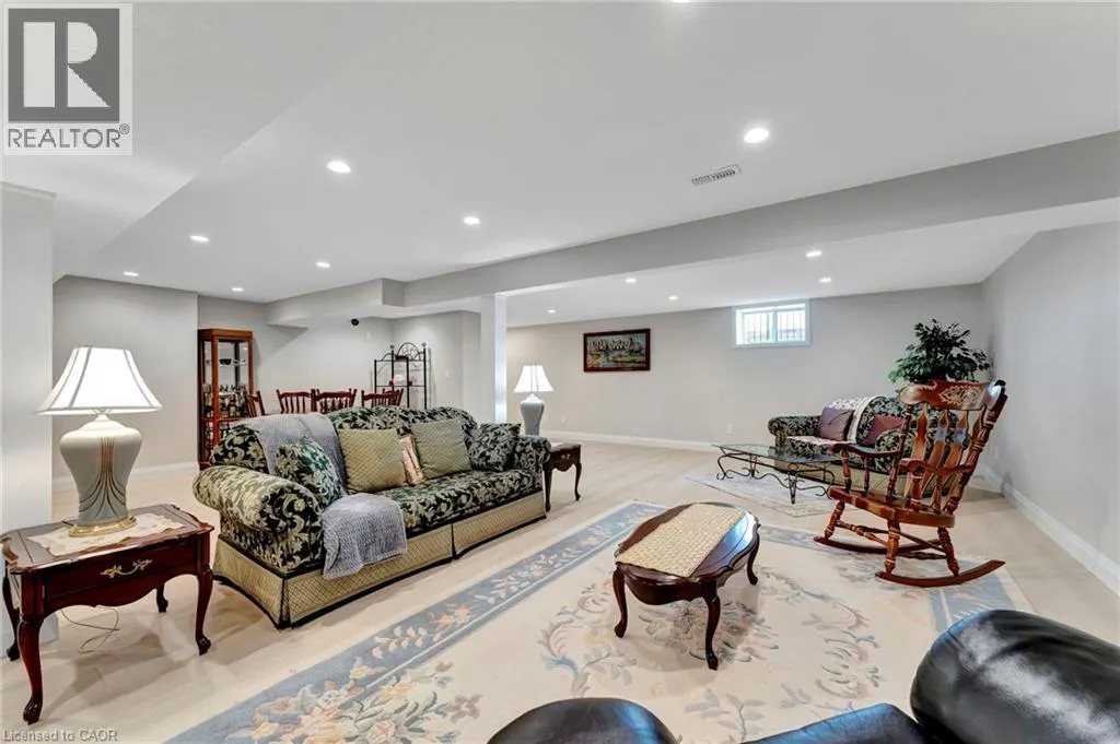107 FORBES Crescent