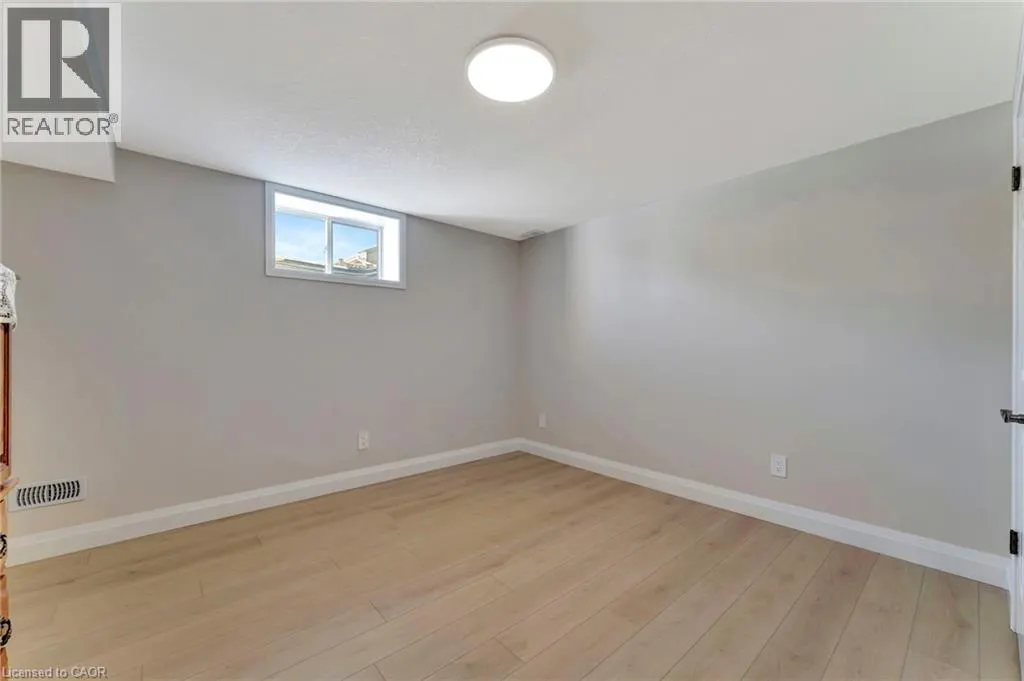 107 FORBES Crescent