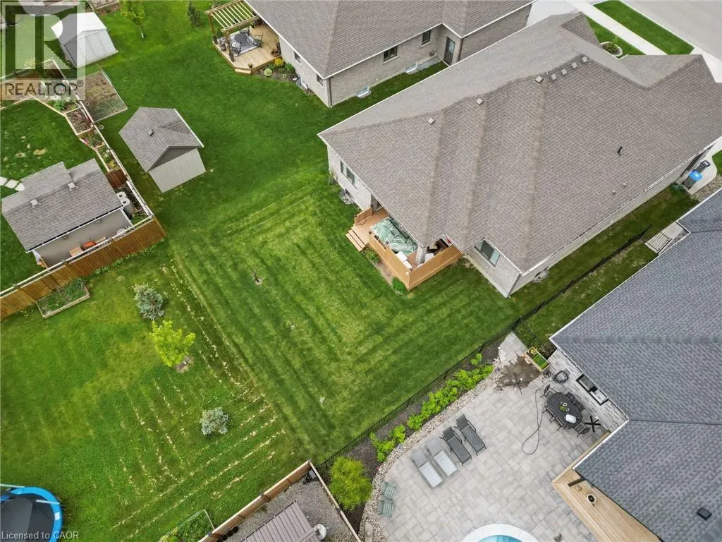 107 FORBES Crescent