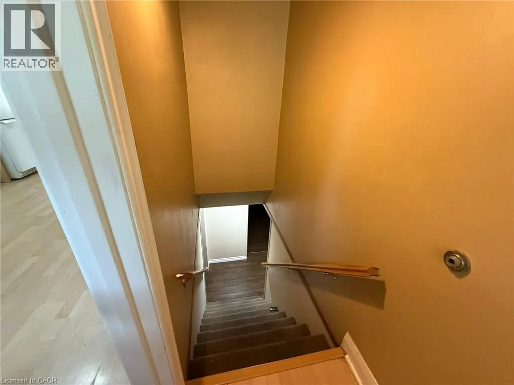 91 WEBER Street S