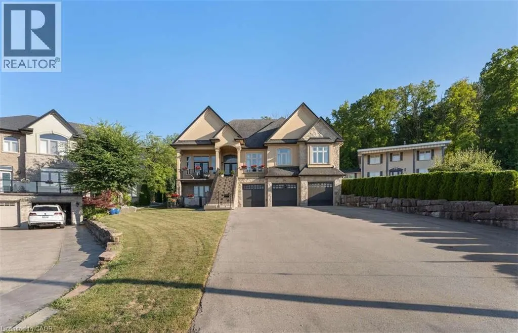 82 MARGARET Avenue