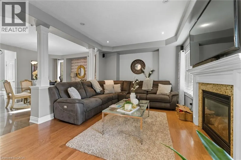 23 KELLOGG Avenue