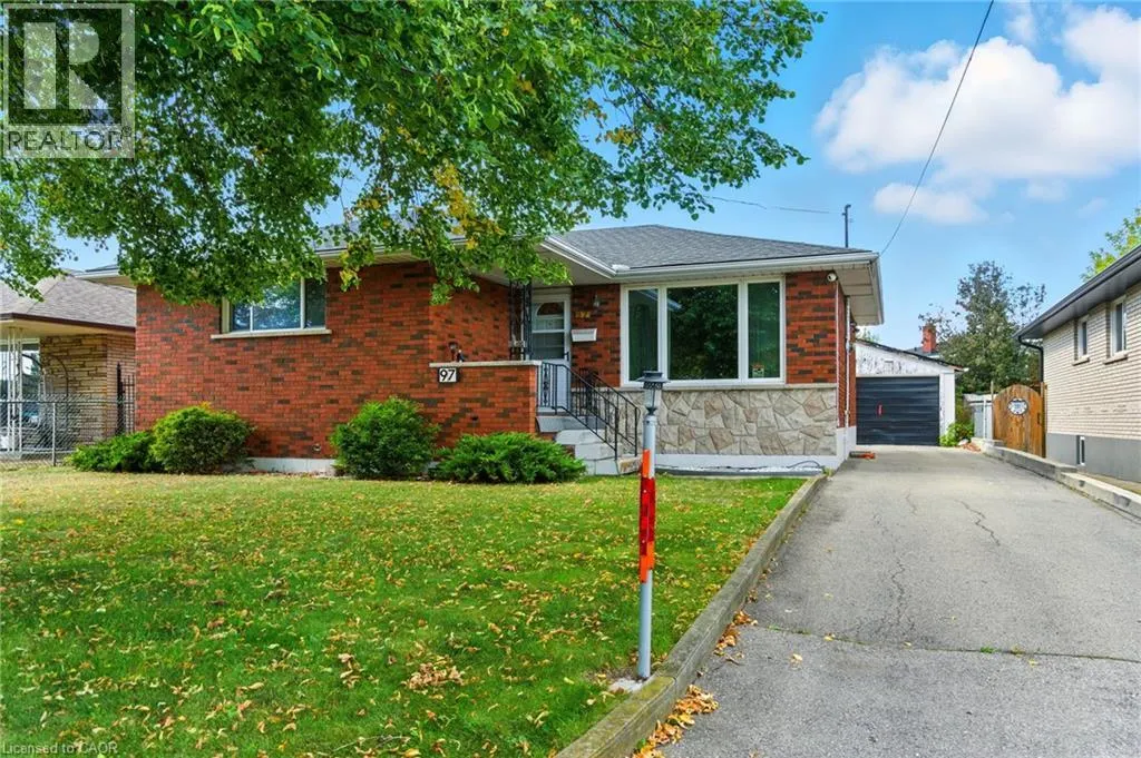 97 KENORA Avenue