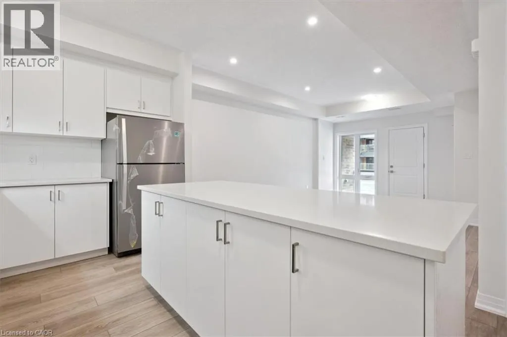 115 REVERIE Way
