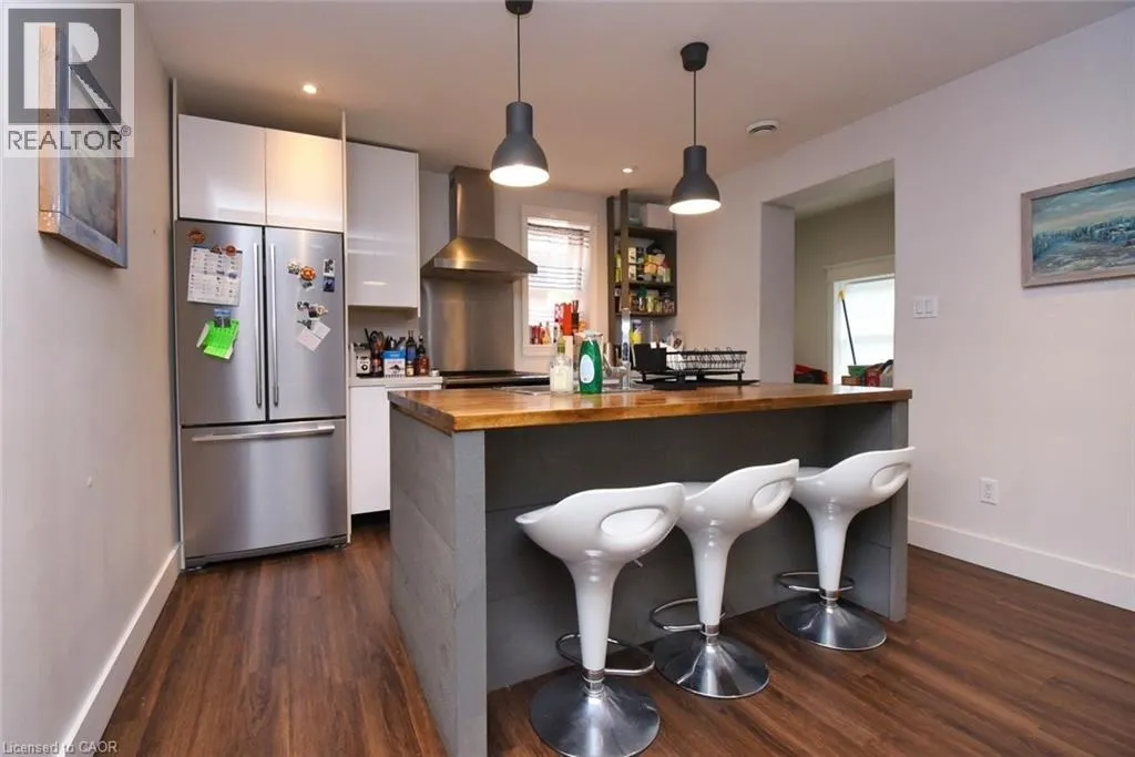 217 CAROLINE Street S Unit# 1, #1