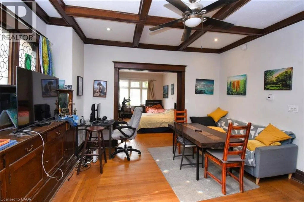 217 CAROLINE Street S Unit# 1, #1