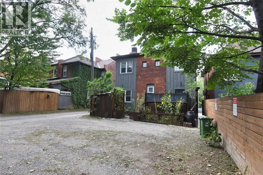 217 CAROLINE Street S Unit# 1, #1