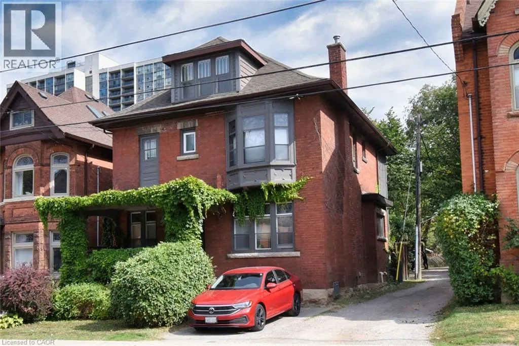 217 CAROLINE Street S Unit# 1, #1