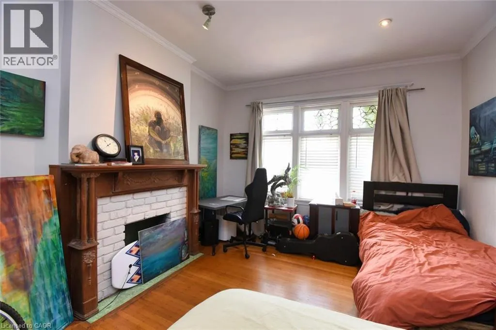 217 CAROLINE Street S Unit# 1, #1