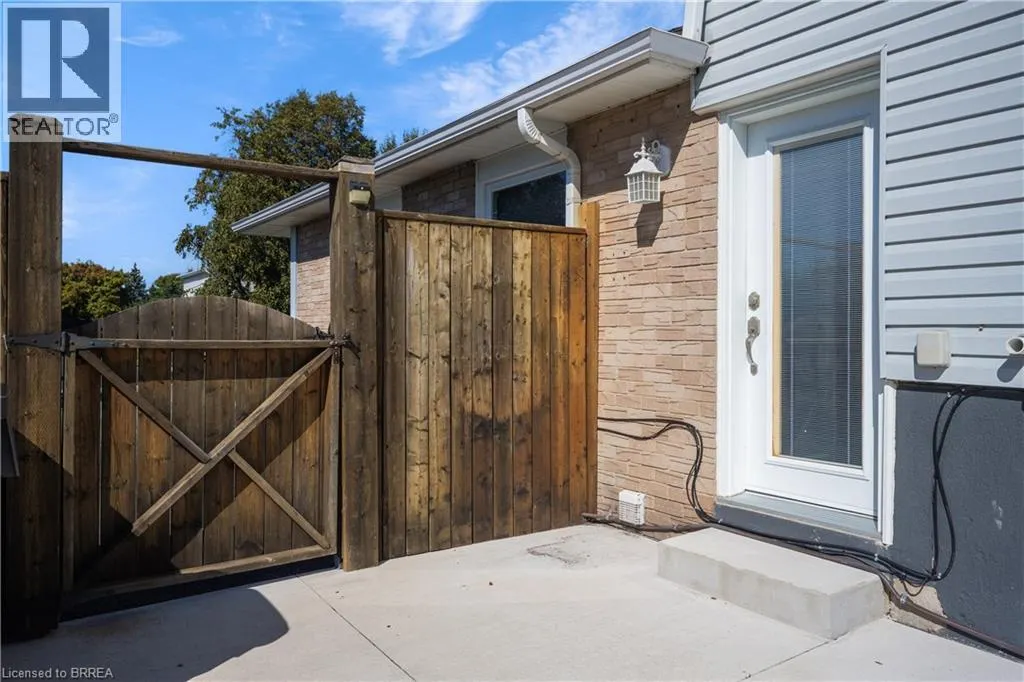 44 MARBLEHEAD Crescent