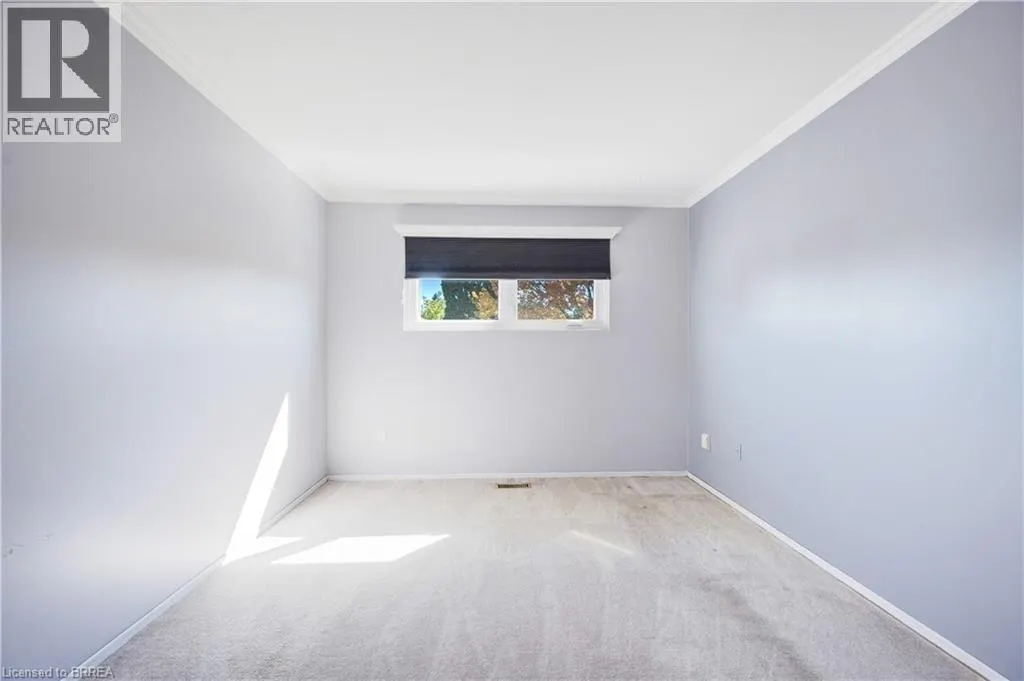 44 MARBLEHEAD Crescent