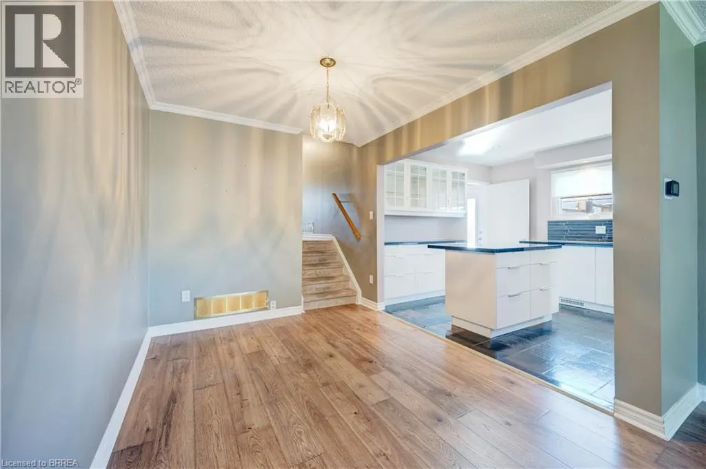 44 MARBLEHEAD Crescent