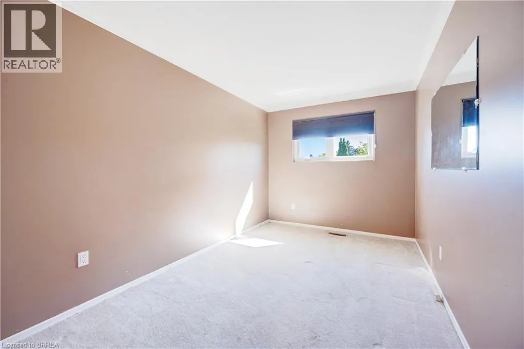 44 MARBLEHEAD Crescent