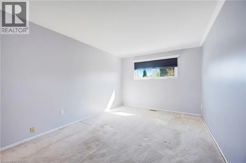 44 MARBLEHEAD Crescent