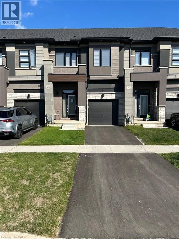 28 DENNIS Avenue