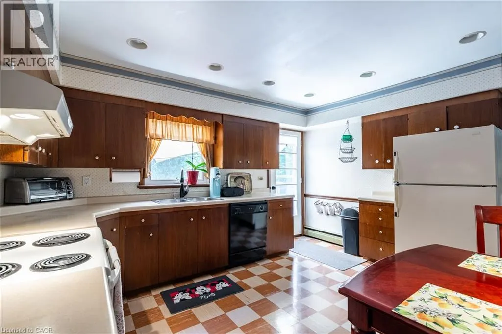 458 ELWOOD Road