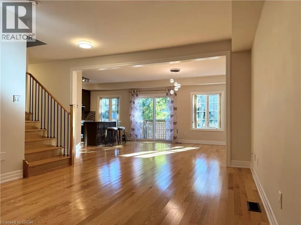 44 WINDSOR Circle