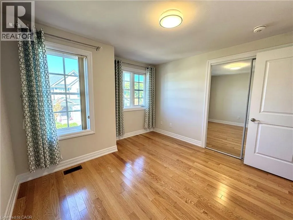 44 WINDSOR Circle