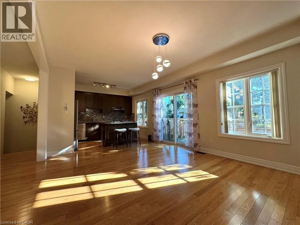 44 WINDSOR Circle