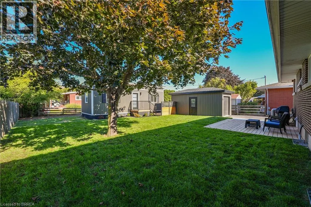 17 PRESTON Drive