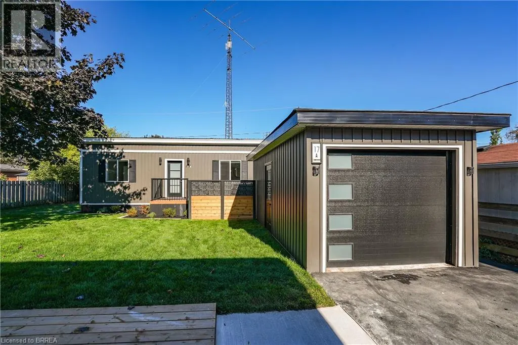 17 PRESTON Drive