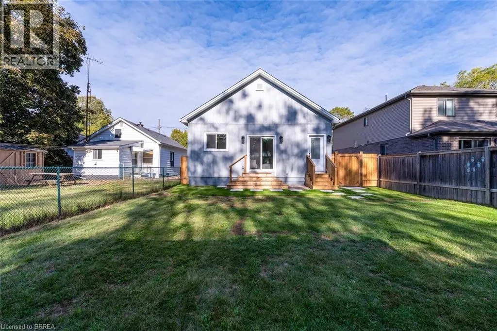 29 WADE Avenue